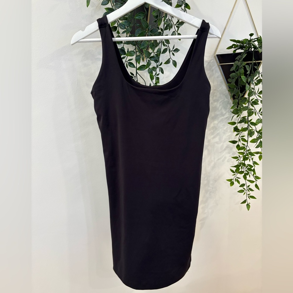 Old Navy Active Black dress